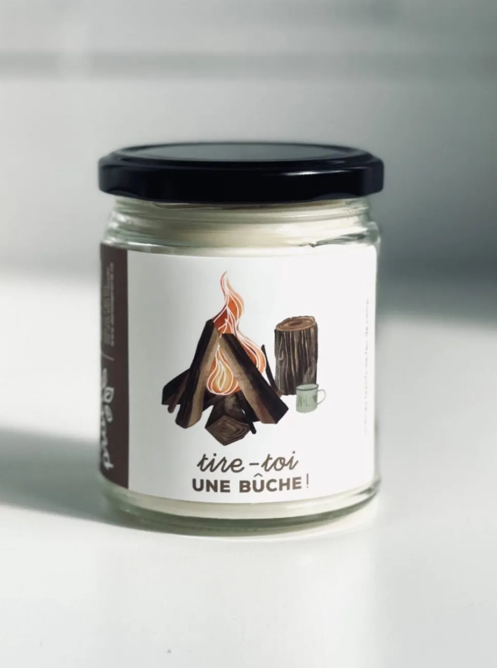 Candles + Mists + Incense | Candles + Room Mists^DANS LA PRAIRIE IN THE PRAIRIE Candle Pull yourself a Log