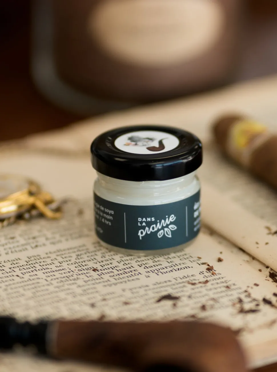 Candles + Mists + Incense | Candles + Room Mists^DANS LA PRAIRIE IN THE PRAIRIE Grandpa's Legends Candle - 40 ml