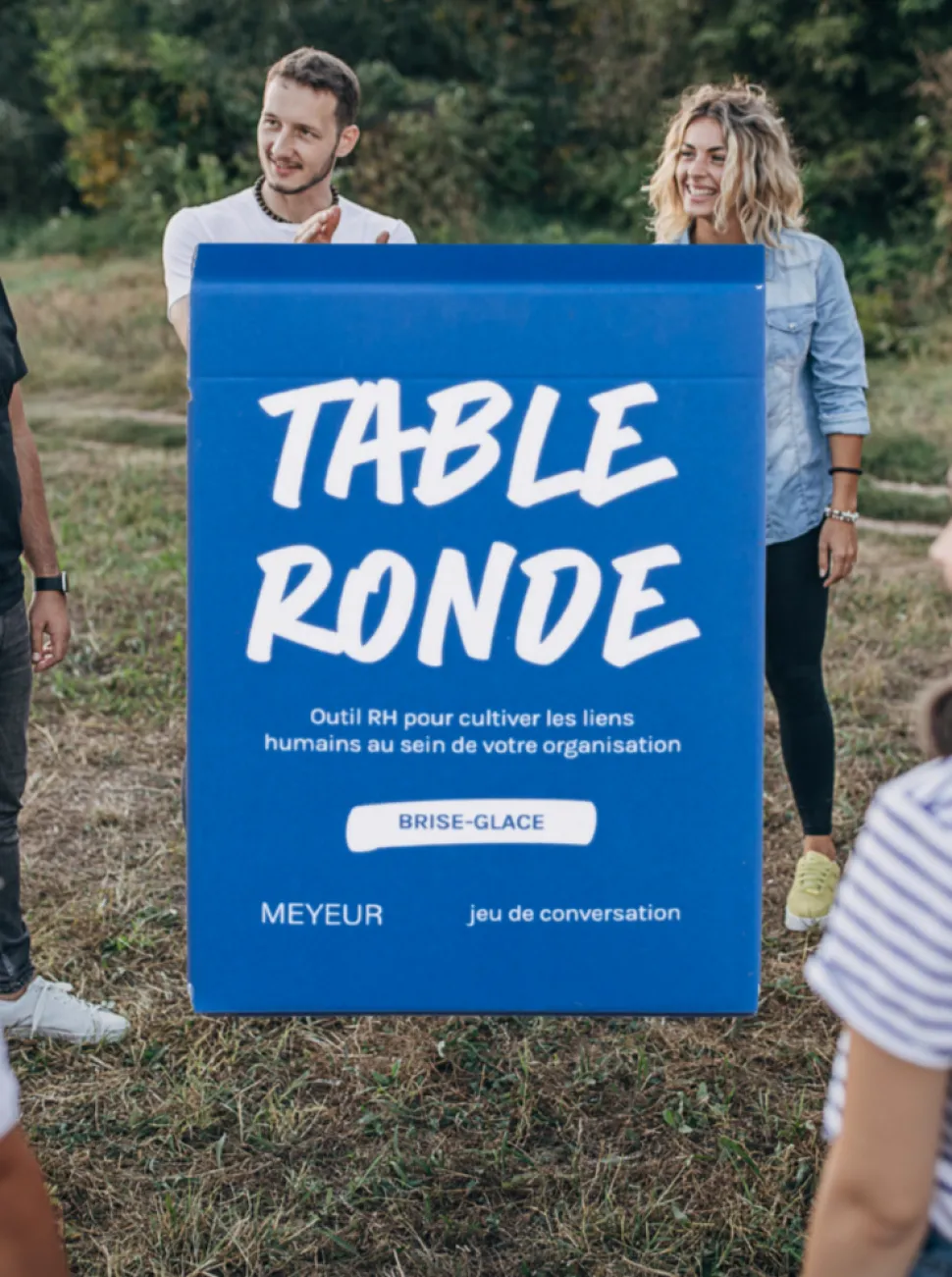 Entertainment + Diy^MEYEUR Conversation Game - Round Table (Icebreaker)